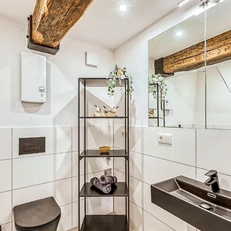 Apartamento Lovely In With Sauna