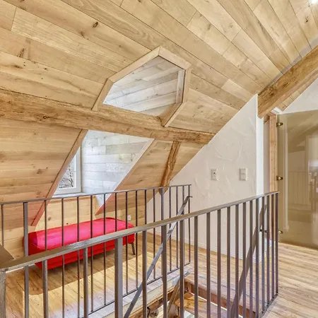 Appartement Gorgeous In With Sauna