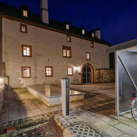 Appartement Gorgeous In With Sauna