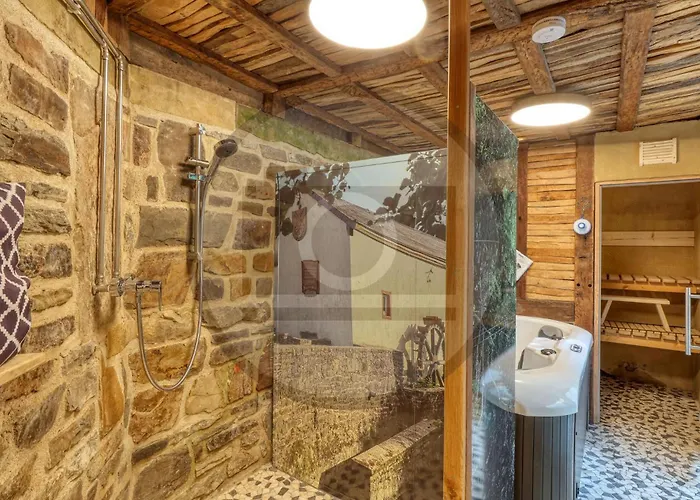 Apartamento Lovely In With Sauna