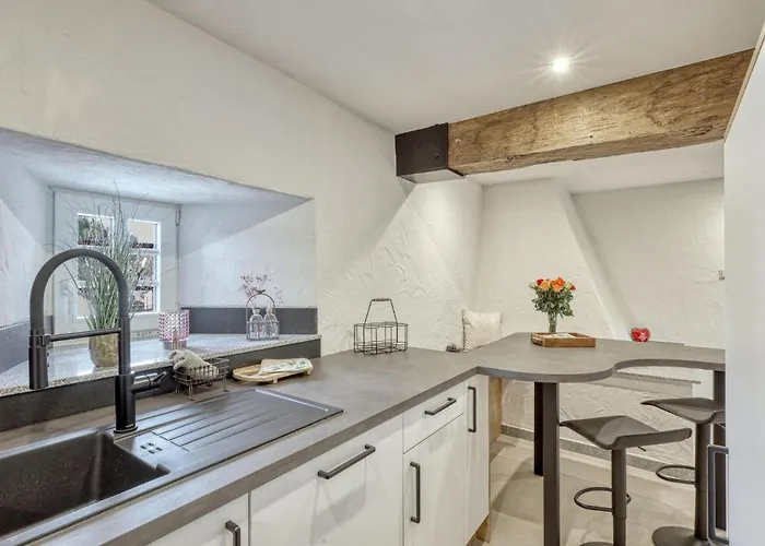 Apartamento Lovely In With Sauna